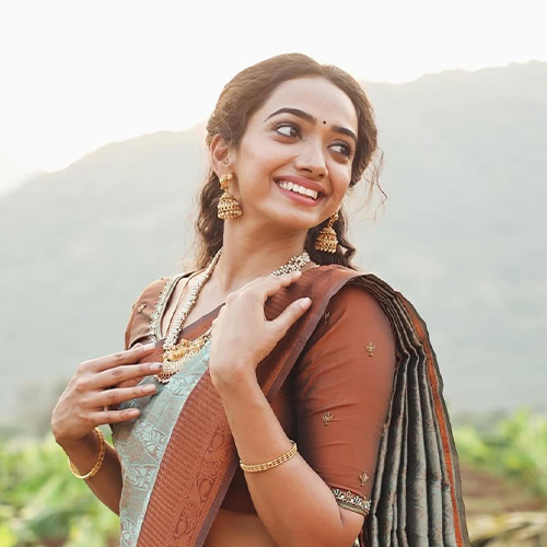 Sanvee Meghna - Kudumbasthan